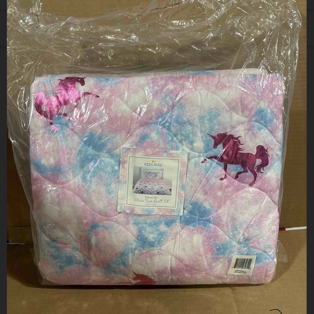 New kids Unicorn Quilt Set - Pink and Blue twin